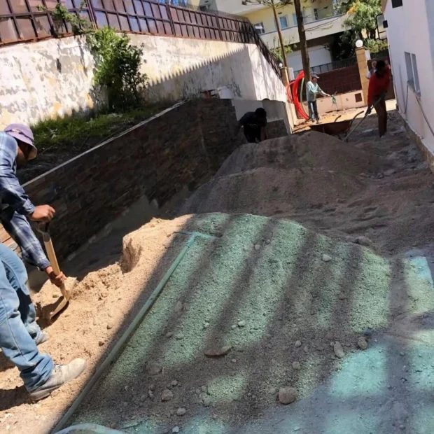 Durante — escavação e movimentação de terras