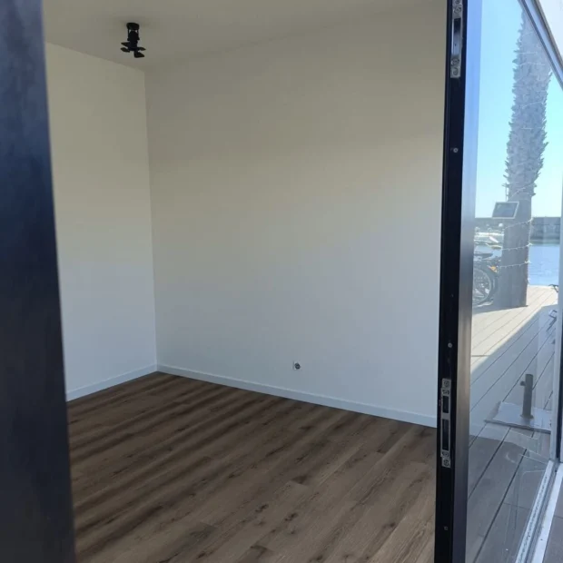 Commercial space finished