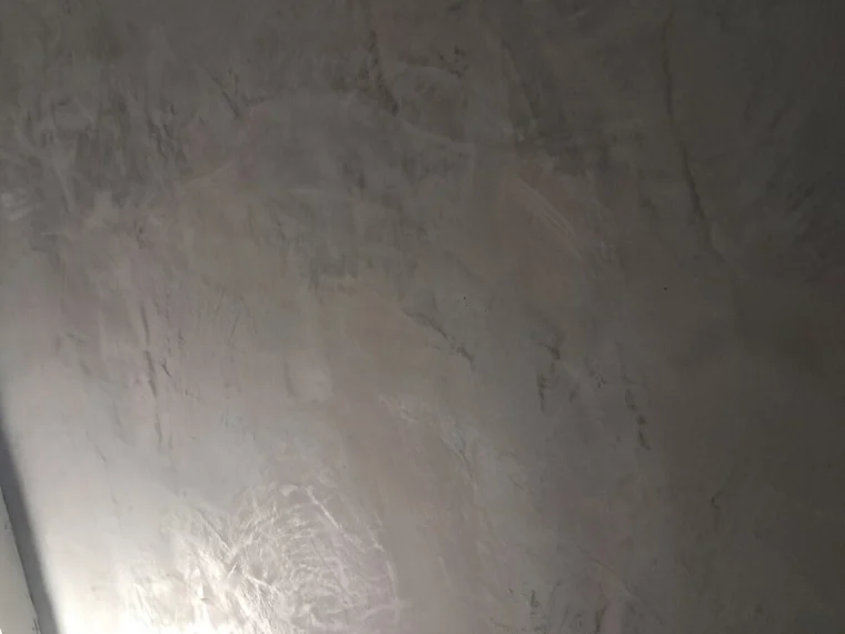 Textura do microcimento numa parede acabada